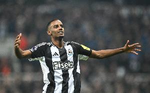 kaiyun-ESPN：因未来去向未定，伊萨克预计不会参加PFA年度颁奖典礼