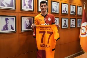 开云APP-阿斯:莫拉塔决定下赛季留在加拉塔萨雷 球迷请愿还想留奥斯梅恩