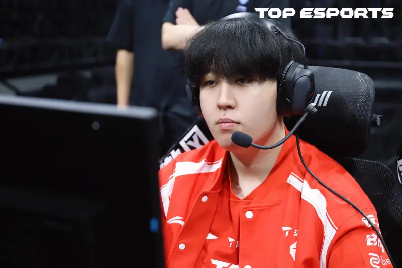 开云官网-Kanavi生涯第4次打进全球总决赛，此前成绩2次四强1次八强