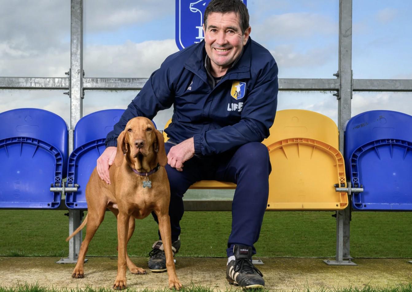 开云-曼斯菲尔德主帅：我父亲曾带队战胜阿森纳；踢阿森纳会很美好