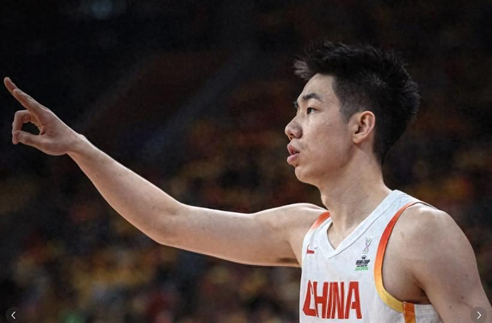 丁彦雨航，多么“奇葩”的国产球员|锋线|中国男篮|篮球|持球|篮球亚洲杯_新浪体育_新浪新闻