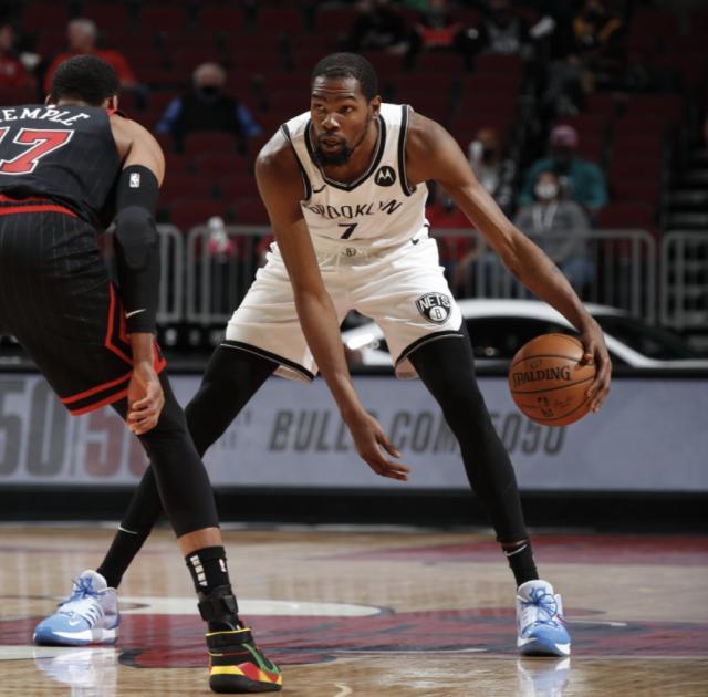 开云APP-8人上双32次助攻！杜兰特：这才是本赛季的篮网队